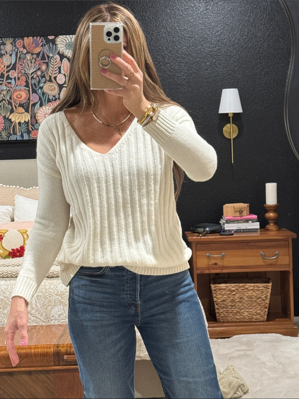 GAP Cream V-Neck Ribbed Knit Sweater